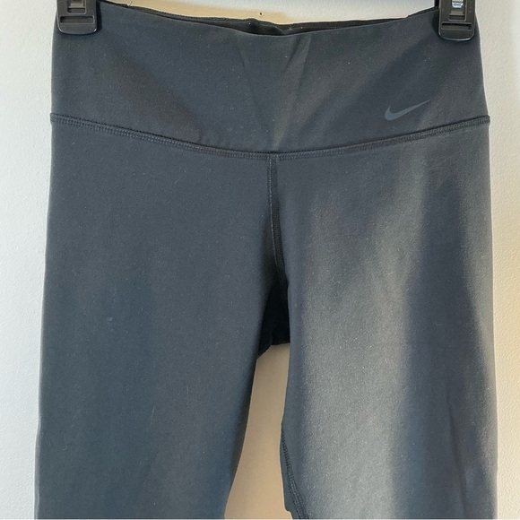 Nike Dri-FIT “Legend One” Cropped Training Pants – Black (XS) Leggings - Picture 3 of 10